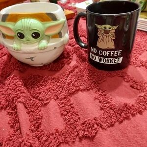 2 Star Wars Little Green Baby Coffee Cups